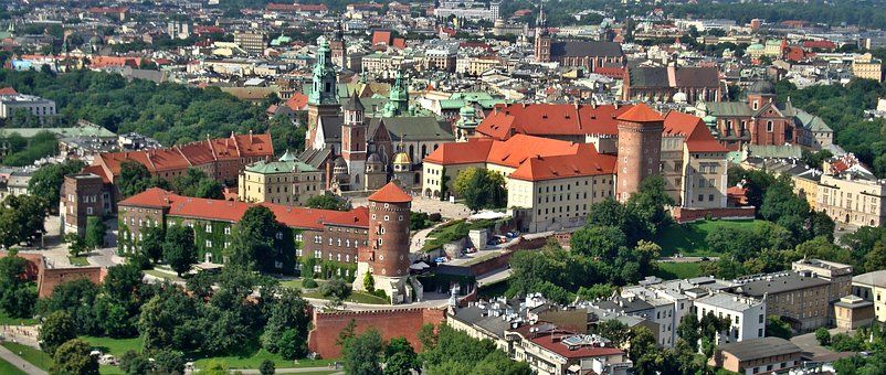 Kraków – czy warto wynająć biuro w tym mieście?